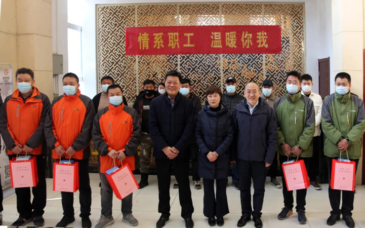 山东省总工会莅临集团观摩工会阵地建设