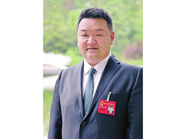 大力发展枢纽经济 推动物流与各产业深度融合——访市人大代表，山东盖世国际物流集团党委书记、总经理盖忠琳