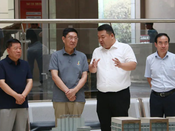 中国物流与采购联合会副会长蔡进到集团考察调研